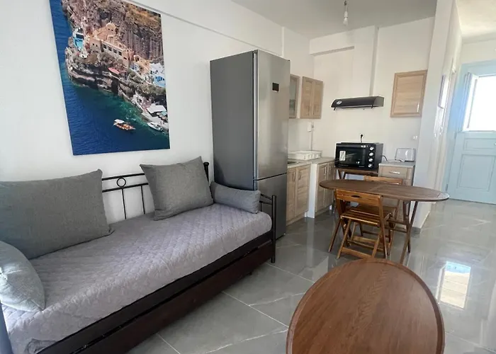 Aliki's Apartmán Vóthon